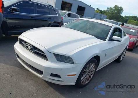 2013 Ford Mustang V6 Premium z USA, uszkodzony, nr VIN 1ZVBP8AM1D5254018